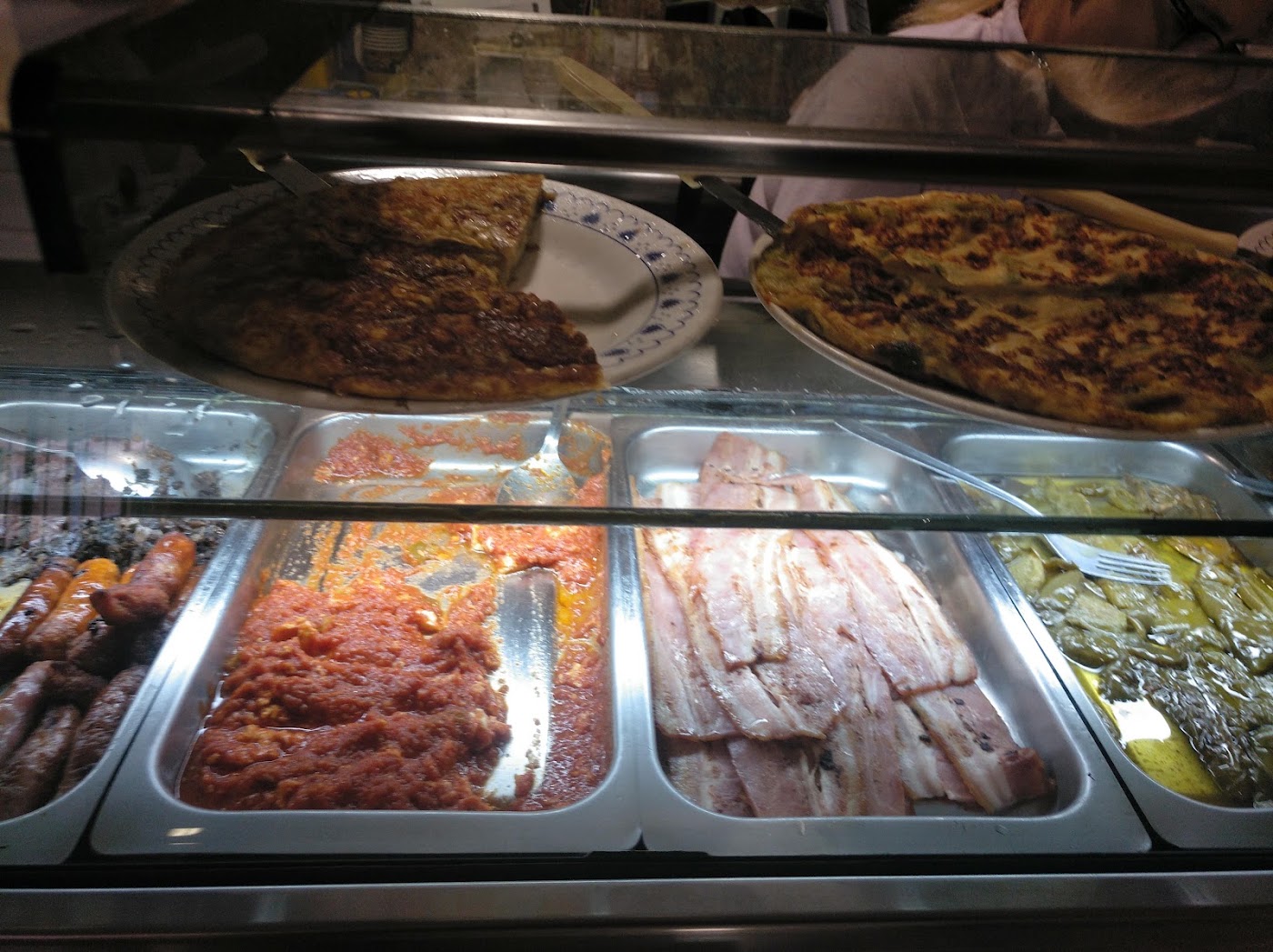 Tapas y platos